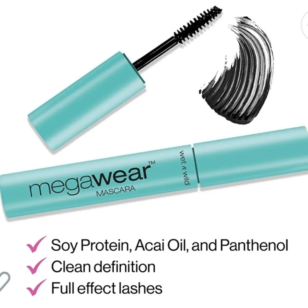 Wet n wild mascara Very Black NWT